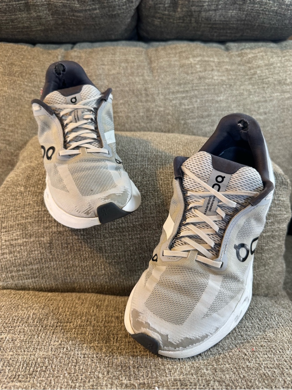 On Cloudsurfer Next Women’s Glacier/White Size 8 - Picture 13 of 13